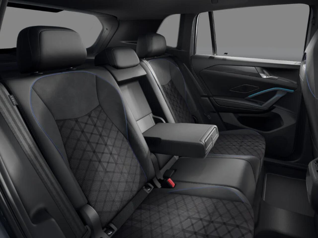 Volkswagen TIGUAN R-Line Edition 1.5 eHybrid 204 pk 6 versn. DSG · Blackstyle pakket · Comfort pakket · Trekhaak inklapbaar, met elektrische ontgrendeling, incl. aanhangermanoeuvreerhulp Trailer Assist · Prijs is inclusief inruilpremie