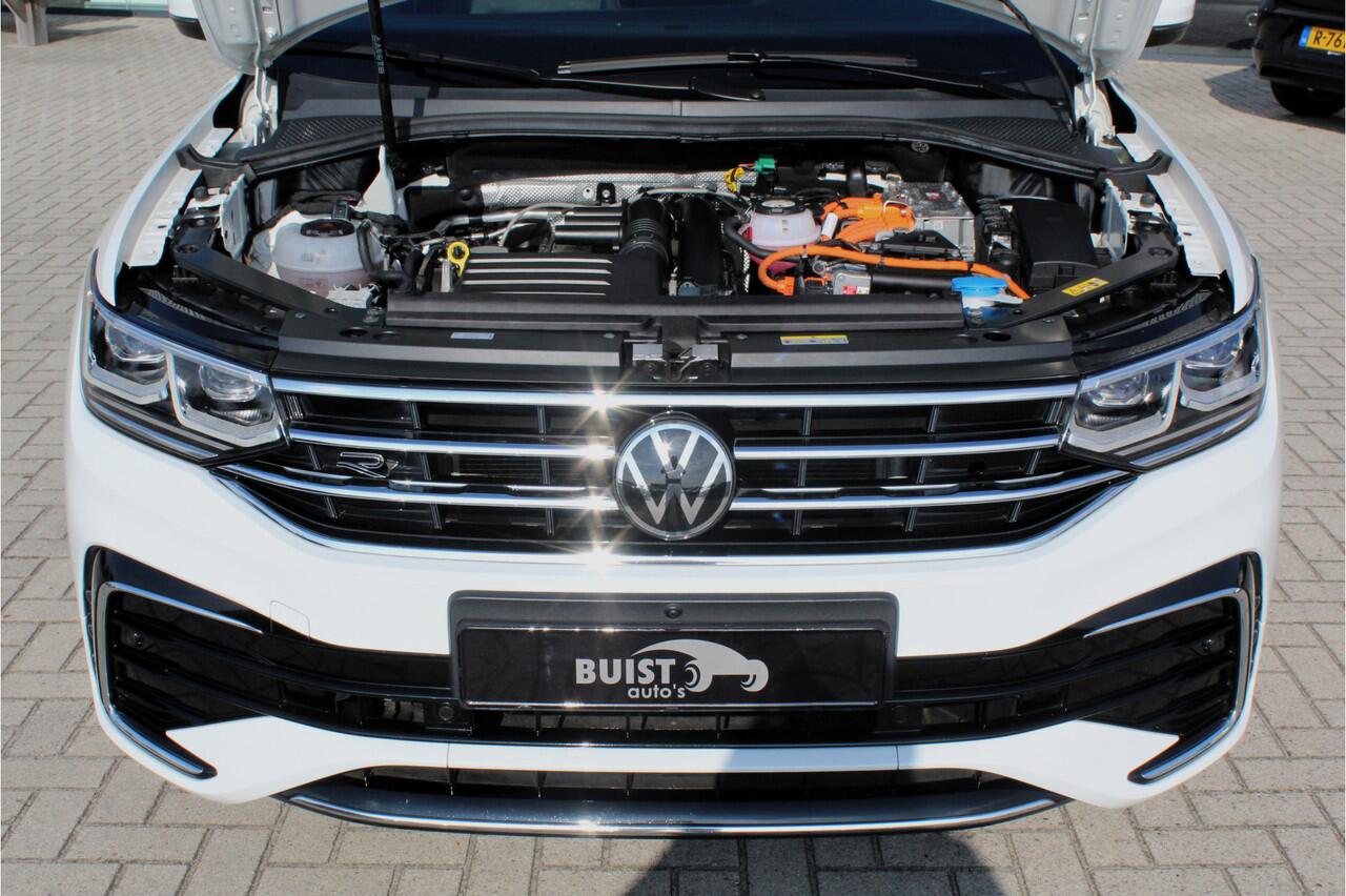 Volkswagen TIGUAN 1.4 TSI eHybrid R-Line 245pk PANO LEER IQ LIGHT TREKHAAK 20"