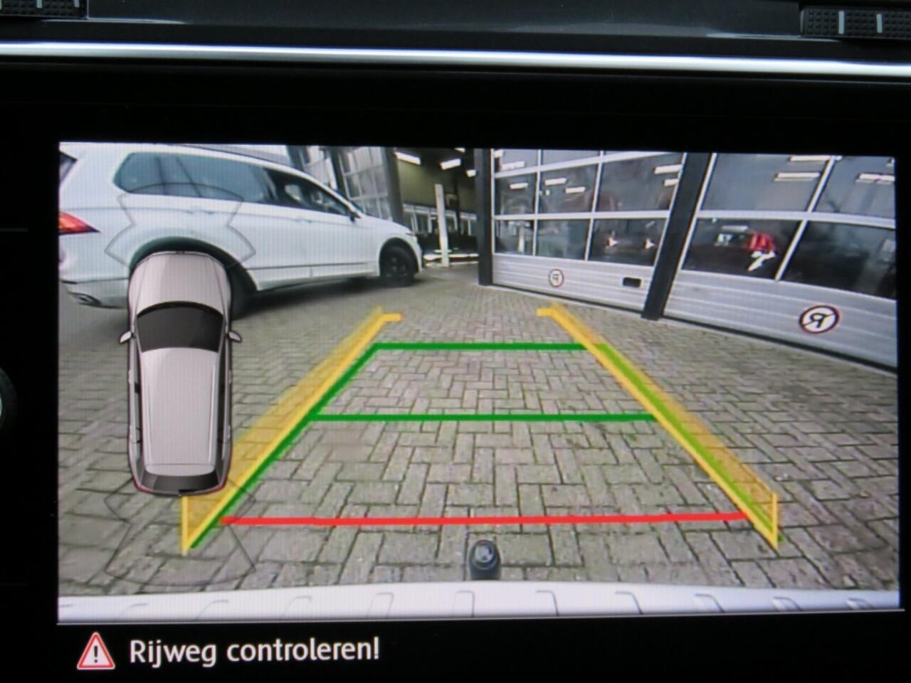 Volkswagen TIGUAN 1.5 TSI 150pk DSG-aut. Comfortline Business 7p. / Elec klep / We