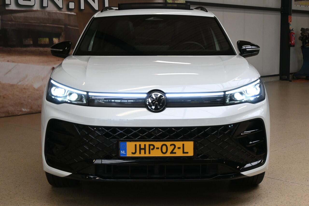 Volkswagen TIGUAN 1.5 eHybrid 272pk R-Line | Leder | Panoramadak | 360° Camera | 100% (Dealer) onderhouden label