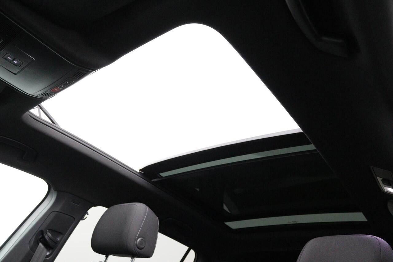 Volkswagen TIGUAN Allspace 1.5 TSI R*AUTOM*ECC*ACC*NAVI*HAAK*CAM*CARPLAY*PANO