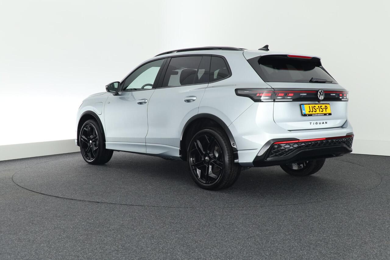 Volkswagen TIGUAN 1.5 204pk eHybrid R-Line Edition Black Style Trekhaak 360Camera Memory Leder Head-Up harman/kardon Keyless Virtual Cockpit Navigatie