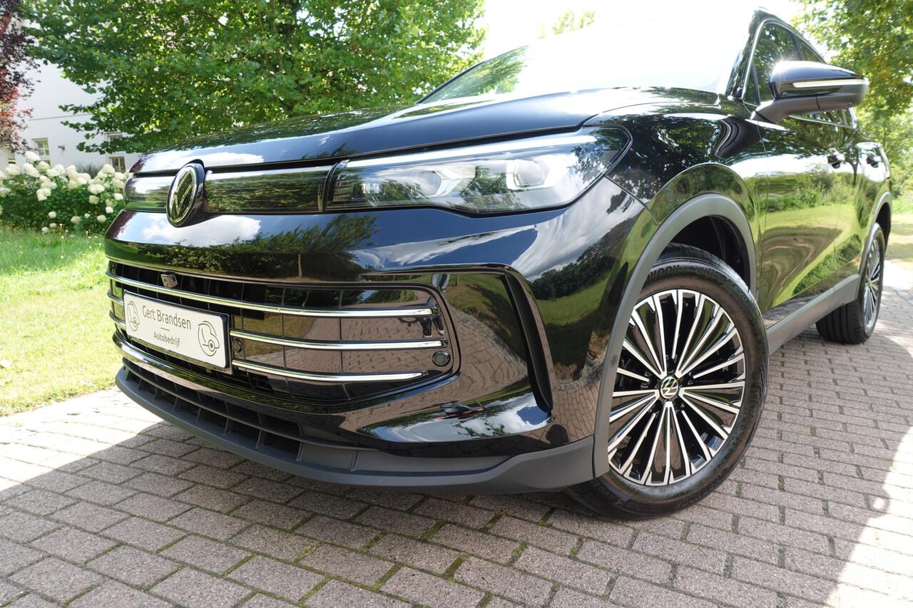 Volkswagen TIGUAN 1.5 eHybrid Elegance Business | 360° Camera | Massage | IQ.LIGHT | Adaptive Cruise Control | Stuurwiel verw. | Stoelverw. | CarPlay |