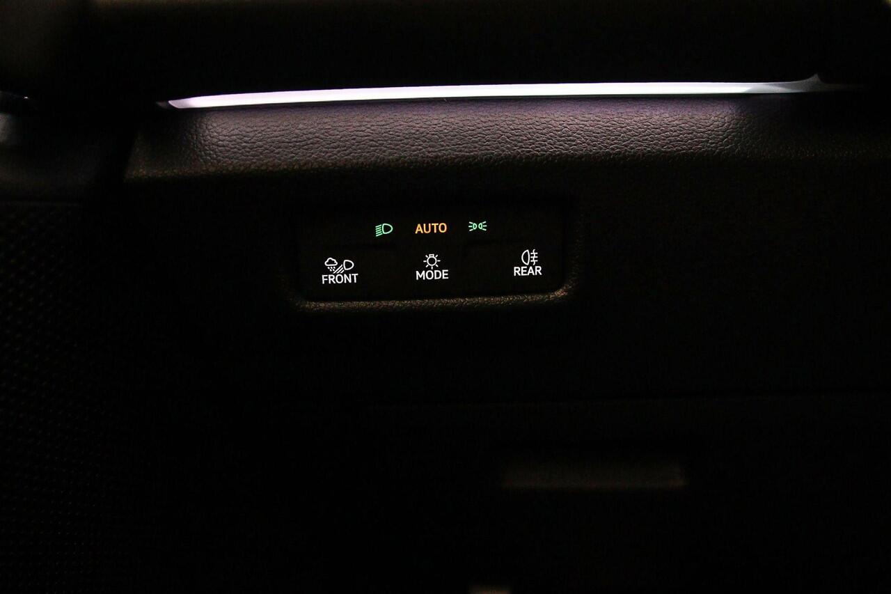 Volkswagen TIGUAN Life Edition 1.5 TSI eHybrid 204pk DSG Automaat Trekhaak, 360 camera, Adaptive cruise control, LED matrix koplampen, Elektrische achterklep