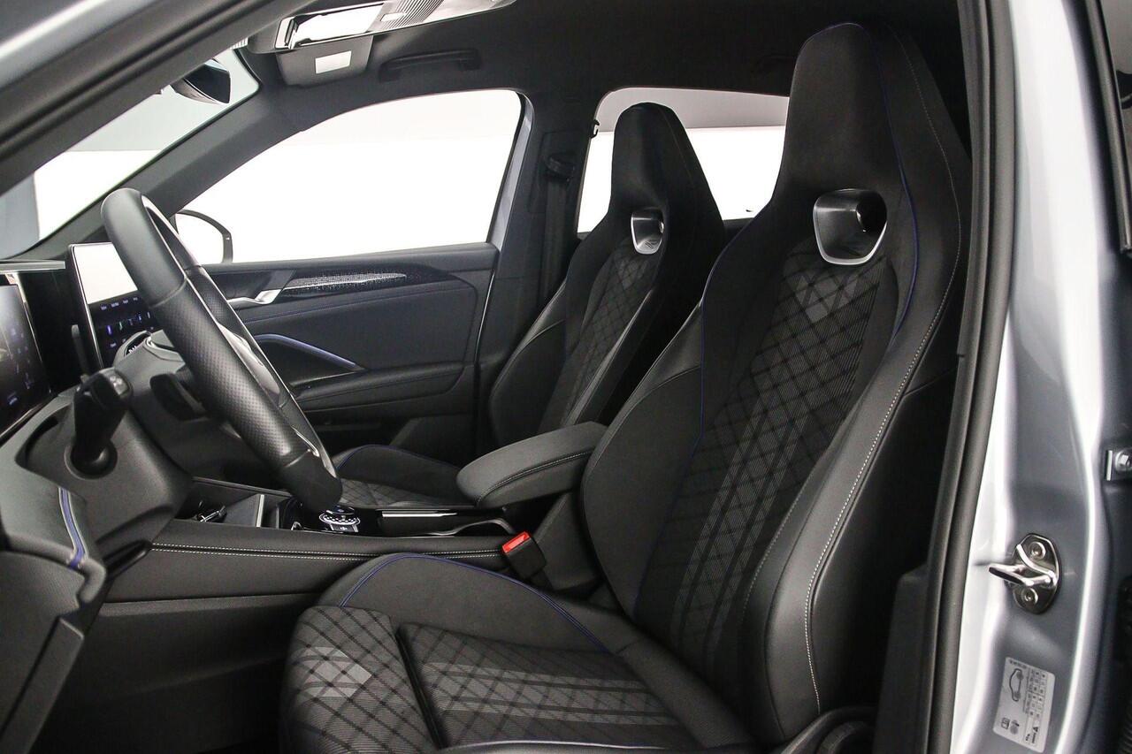 Volkswagen TIGUAN R-Line Edition 1.5 TSI eHybrid 272pk DSG Automaat Trekhaak, Adaptive cruise control, Elektrische achterklep, Achteruitrijcamera, LED koplampen