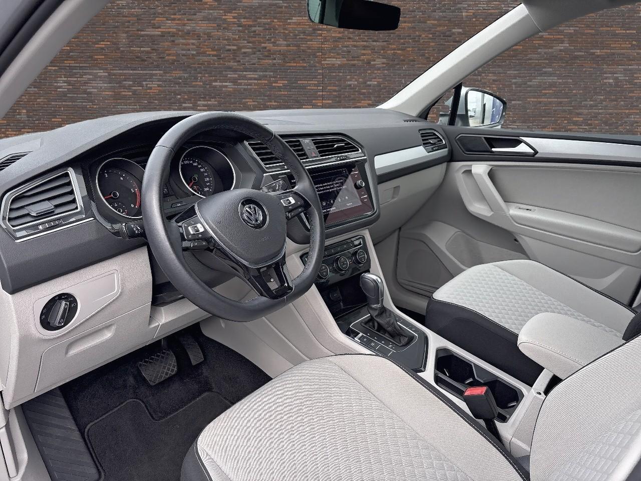 Volkswagen TIGUAN 2.0 TDI ECC LMV NAVIGATIE 80000KM!