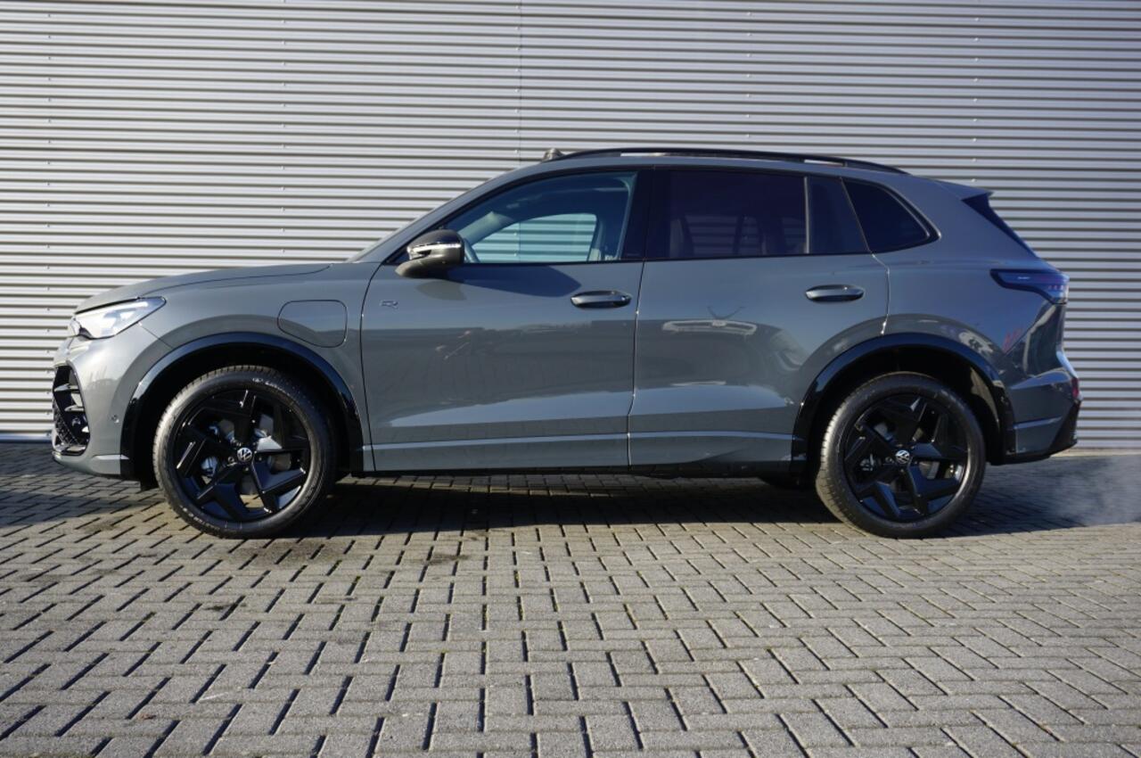 Volkswagen TIGUAN 1.5 TSI eHybrid 272 PK R-Line Plus | 2.000KG TREKGEWICHT