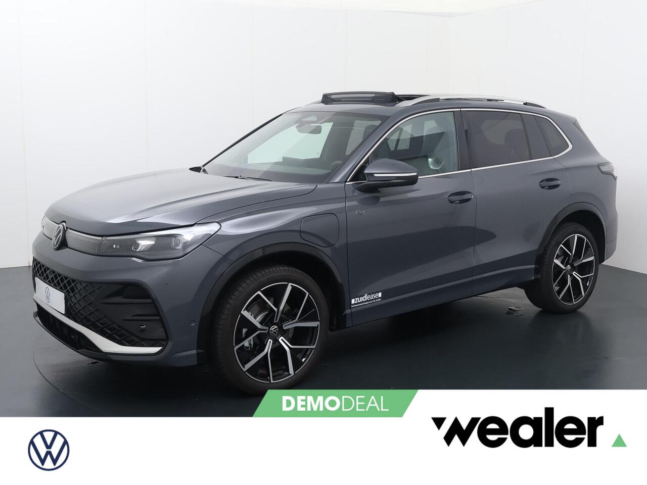 Volkswagen TIGUAN R-Line-Edition 1.5 eHybrid 200 kW / 272 pk DSG | Design pakket | Assistance pakket plus | Multimedia pakket plus | Trekhaak wegklapbaar |