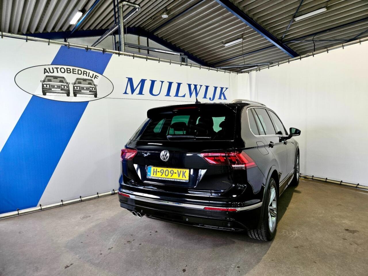 Volkswagen TIGUAN 1.5 TSI R-Line Highline / Panoramadak / NL Auto