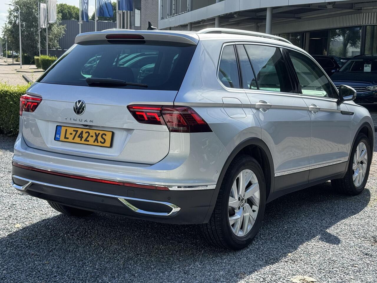 Volkswagen TIGUAN 1.5 TSI 150pk DSG Elegance (Camera,Virtual,IQ,Lane,Side)