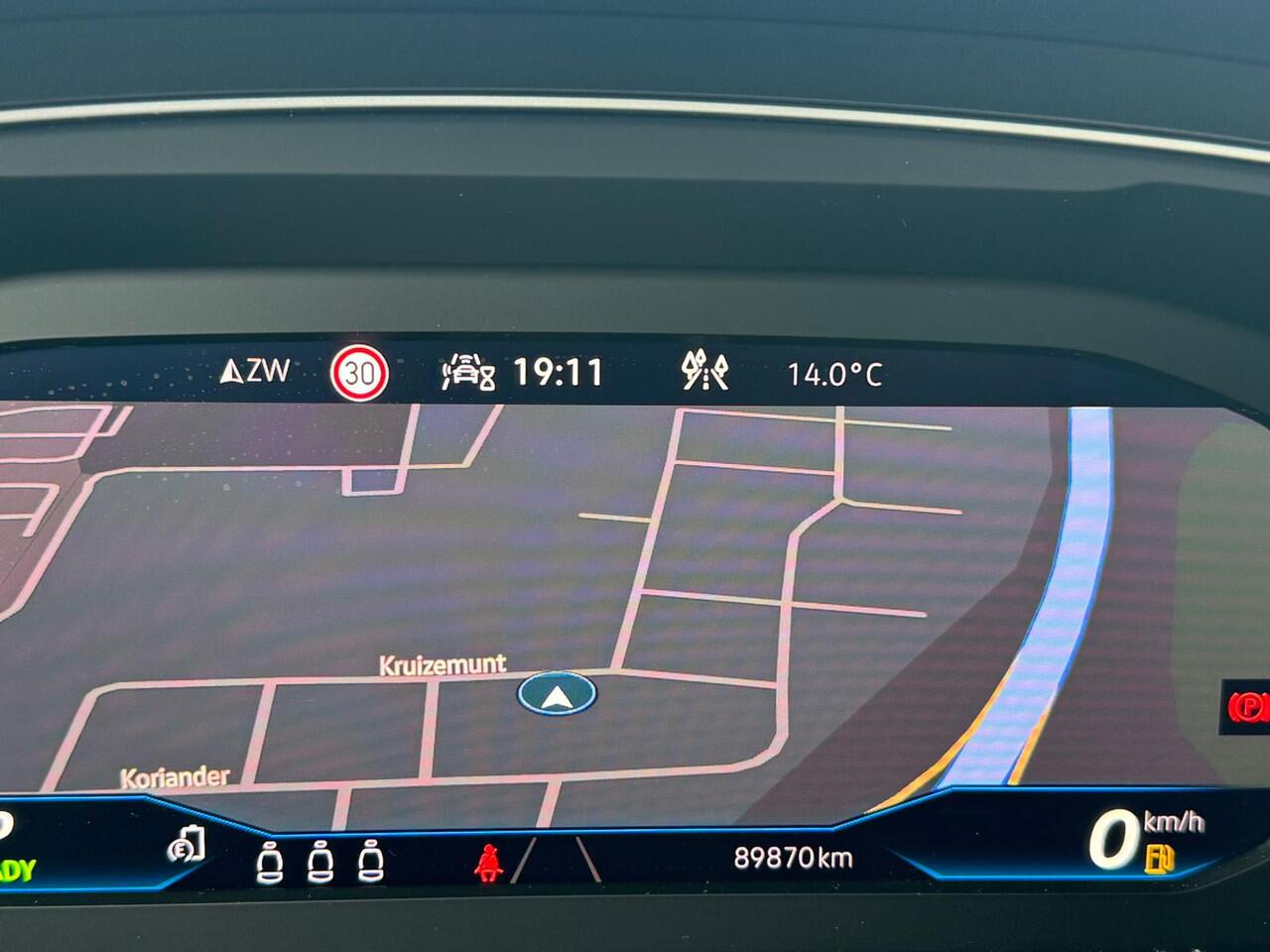 Volkswagen TIGUAN 1.4 TSI eHybrid virtual cockpit, pano, trekhaak, 360 camera