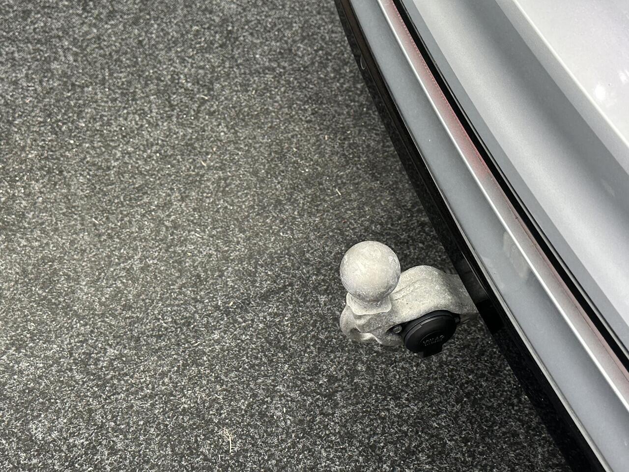 Volkswagen TIGUAN 1.5 TSI R-Line Business+ Panorama DSG HeadUp IQ