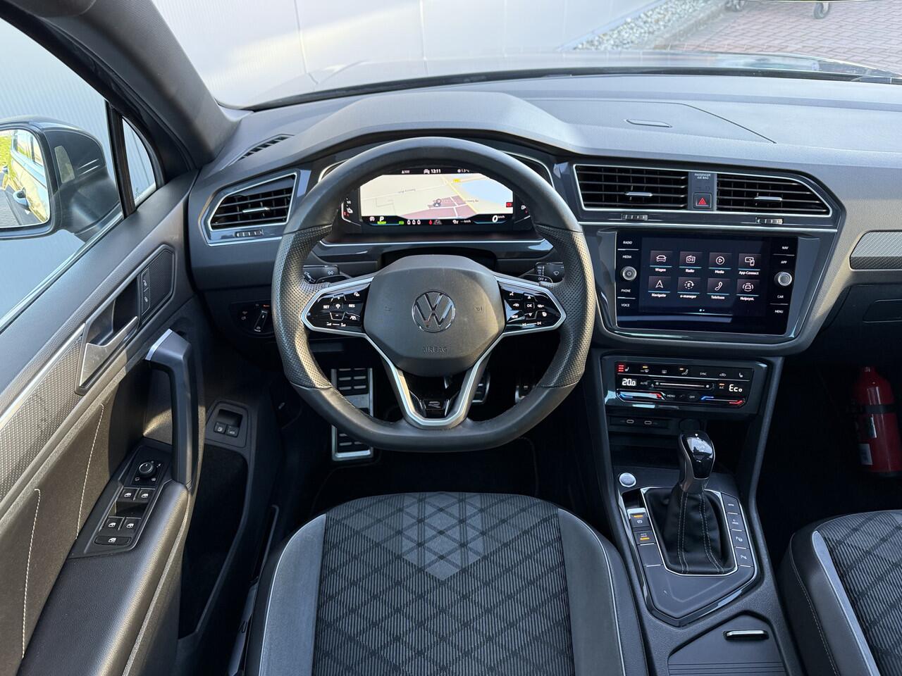 Volkswagen TIGUAN 1.4 TSI eHybrid R-Line Business+