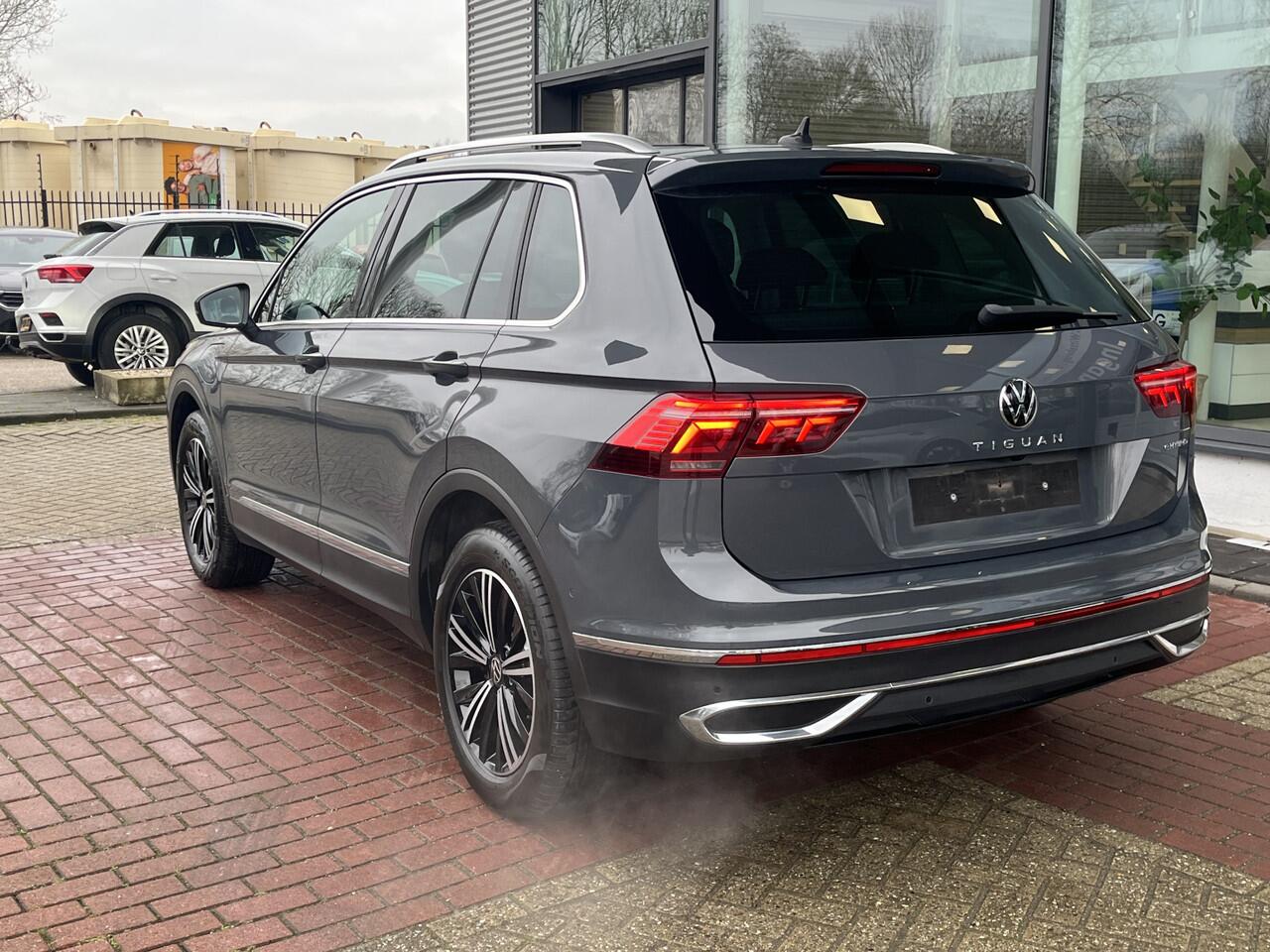 Volkswagen TIGUAN 1.4 TSI 245pk DSG eHybrid Elegance / Panorama dak / Zwenkbare trekhaak / Head-Up Display / 360 Camera / Elek Achterklep / IQ Led / Virtual cockpit