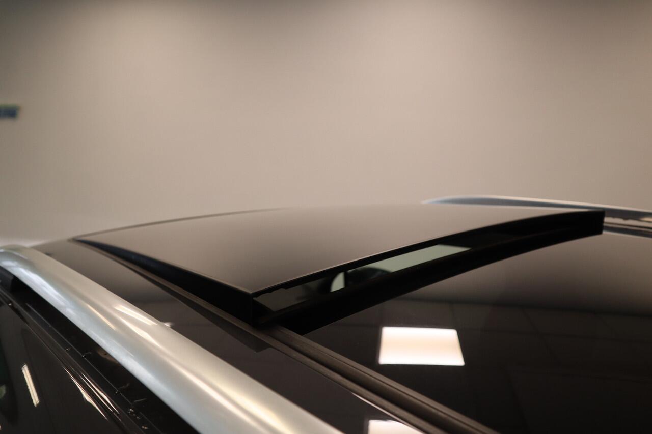 Volkswagen TIGUAN 1.5 TSI Life Business ACC Climate Panoramadak PDC Keyless NAP 24 maanden garantie mogelijk (*vraag naar de voorwaarden)