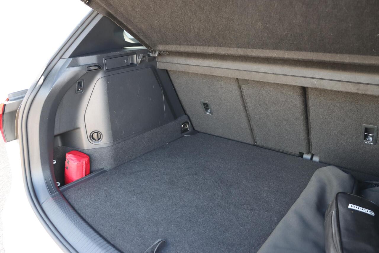 Volkswagen TIGUAN 1.4 TSI eHybrid R-Line Business+ | Pano | HUD | Discover Pro | DCC | 360°