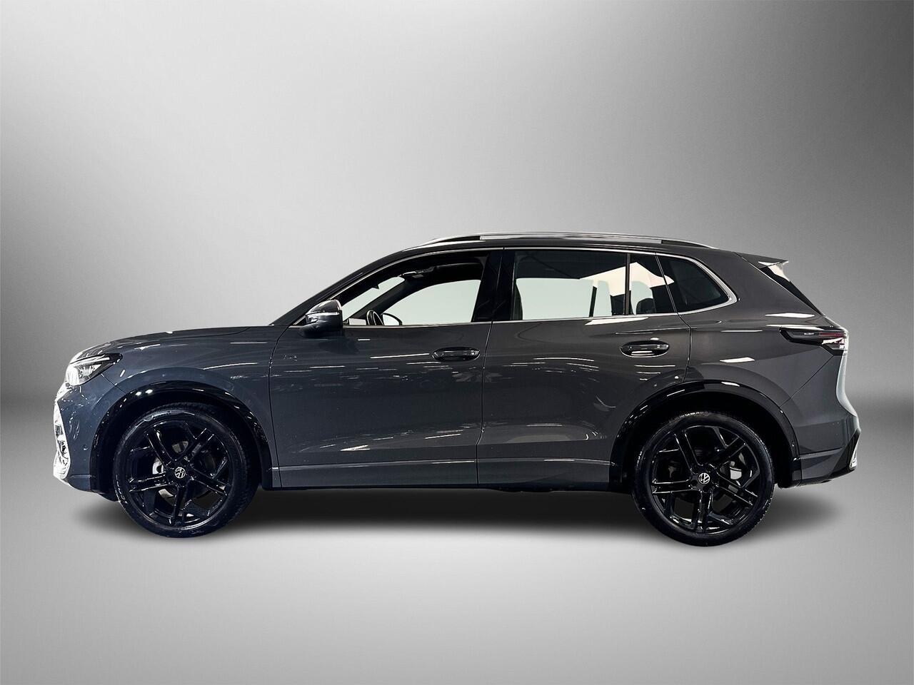 Volkswagen TIGUAN 1.5 150pk eTSI R-Line Edition 20 inch velgen 'york' | Panoramaschuif-kanteldak | Achteruitrijcamera