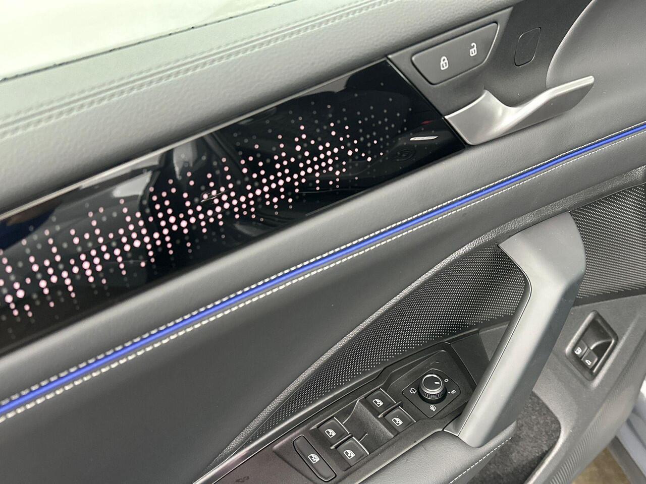 Volkswagen TIGUAN R-Line Edition Plug in Hybride 204 pk Black Style Pakket