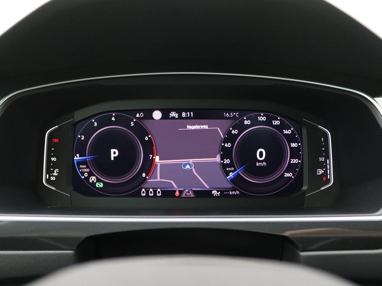 Volkswagen TIGUAN 1.5 TSI Elegance 150PK DSG 360gr. Camera, Keyless, Navi Pro, Matrix LED-verlichting, Stoelverwarming, Trekhaak, 19" LM Velgen, Adaptieve Cruise Control