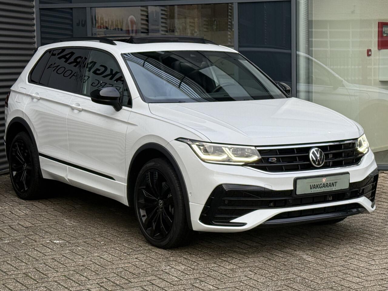 Volkswagen TIGUAN 1.4 TSI eHybrid R-Line BLACK STYLE PHEV,NAVI/360CAM,PANO,20INCH,TREKHAAK