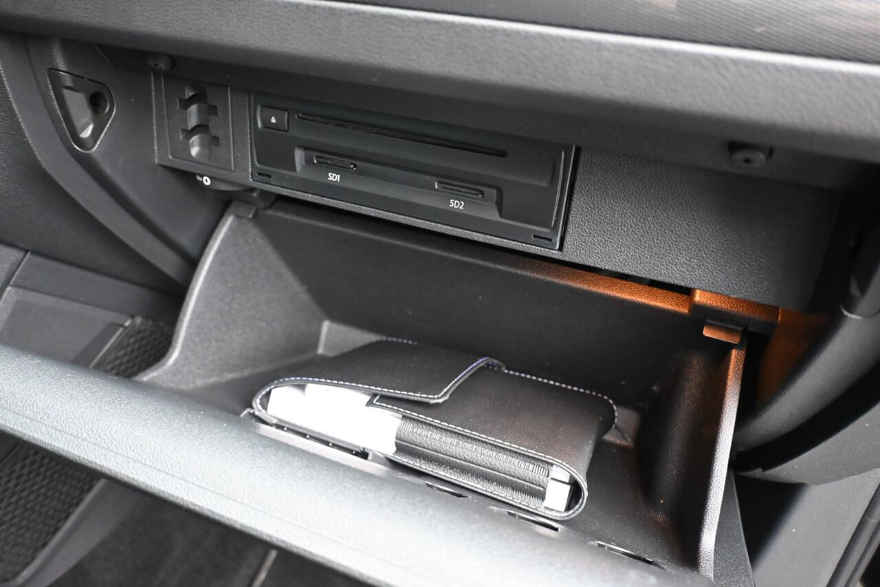 Volkswagen TIGUAN 1.5 TSI ACT Highline panoramadak camera