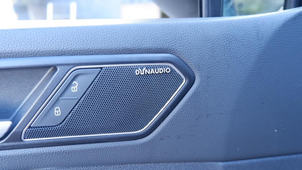 Volkswagen TIGUAN Tiguan 2.0 TSI Highl 4M R-Line Pano/ACC/360Camera/VOL!!