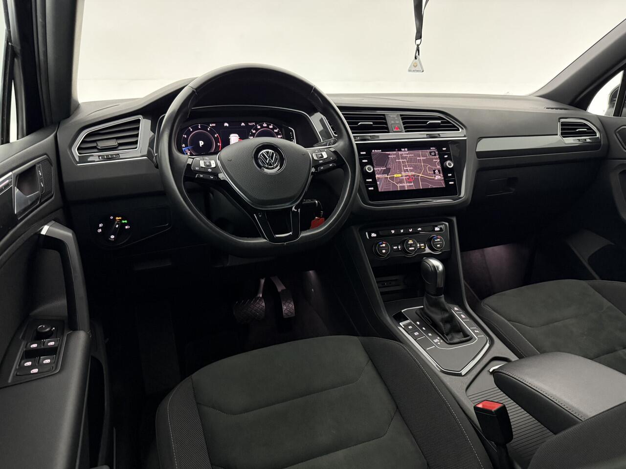 Volkswagen TIGUAN 1.5 TSI ACT R-line | Virtual | Carplay | Adap. Cruise | Navi | LED | Parkeersens. | NAP