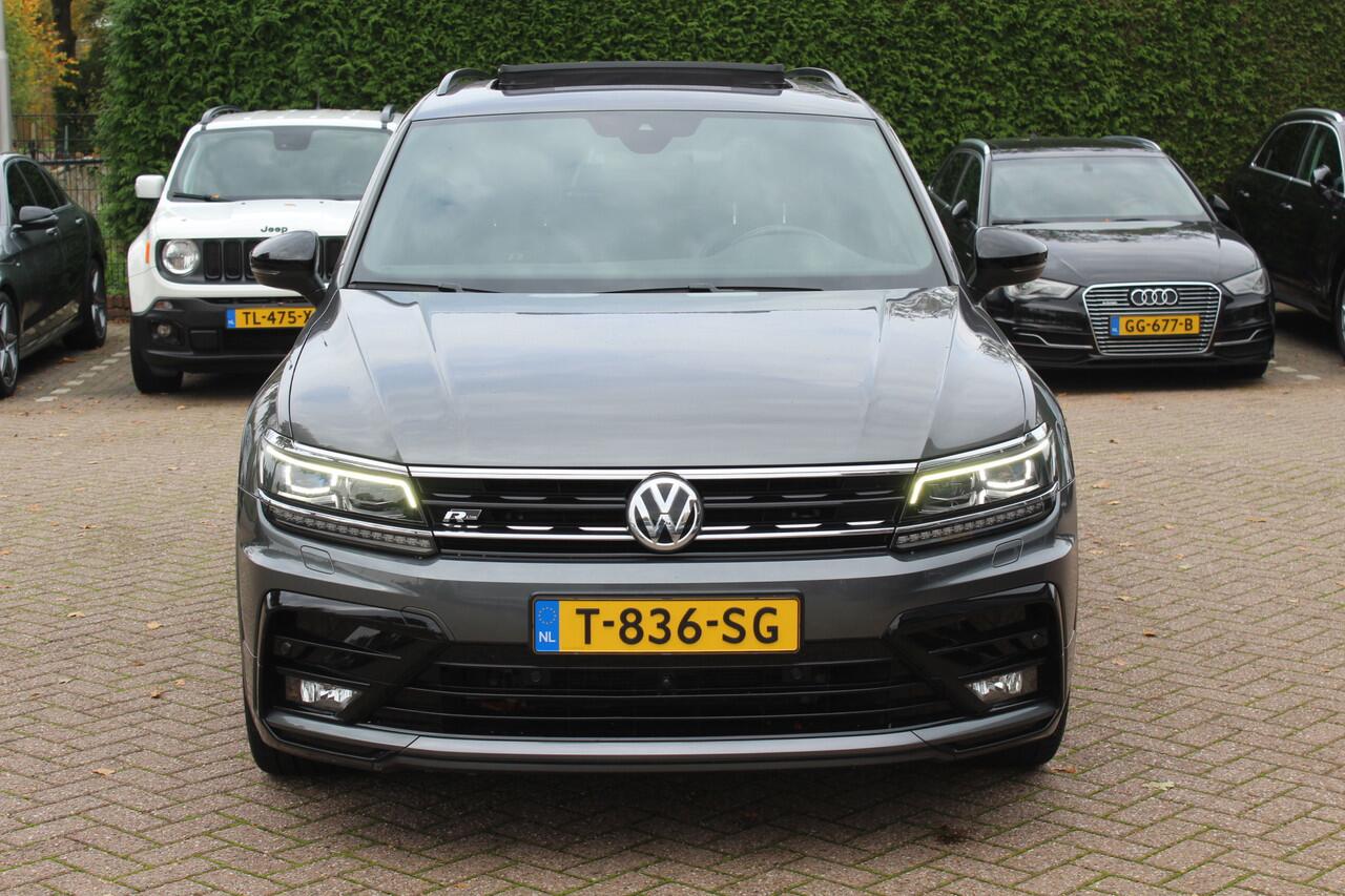 Volkswagen TIGUAN 1.5 TSI ACT Highline Business 3x R-Line / Panoramadak / Camera / Leder / 20'' / Blackpack / CarPlay / DAB / Stoelverwarming / Virtual Cockpit / ACC