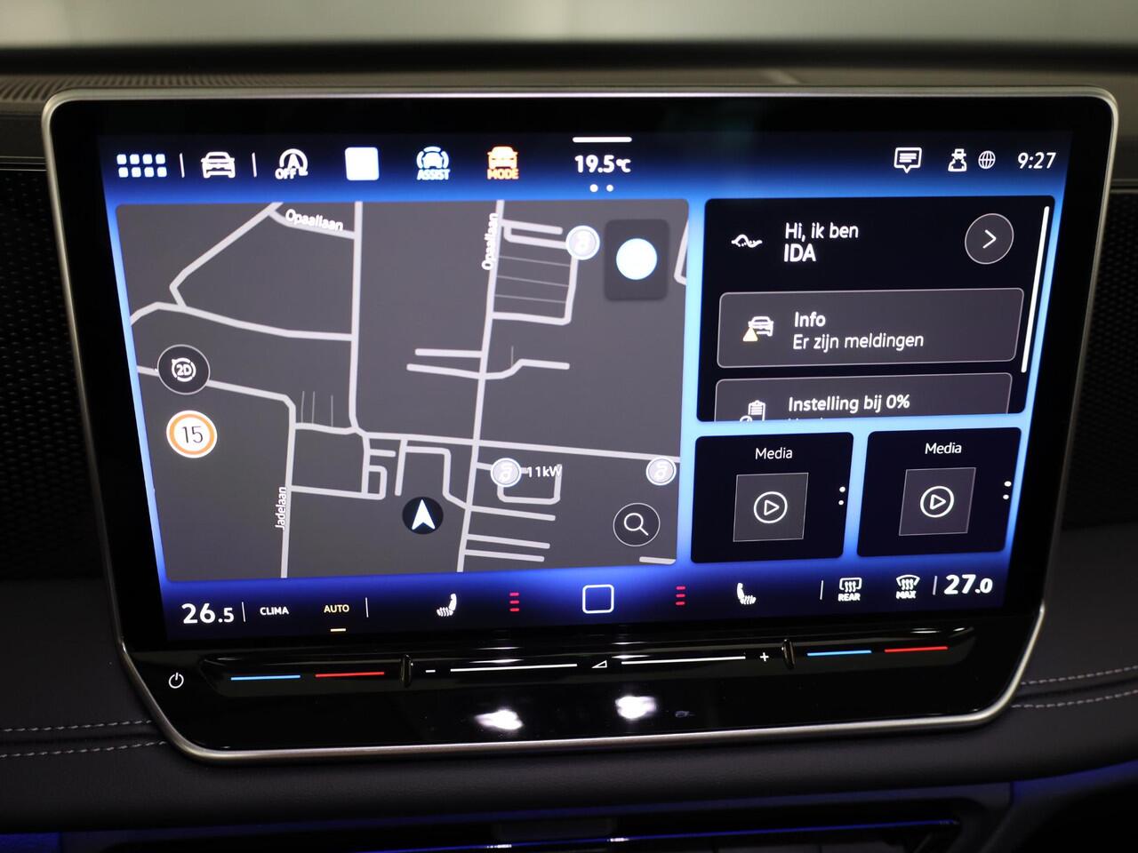 Volkswagen TIGUAN 1.5 eTSI Life Edition 130 pk Automaat (DSG) | Verlengde garantie | Navigatie | Panoramadak | Elektr. trekhaak | Parkeersensoren (Park assist) | Achteruitrijcamera |