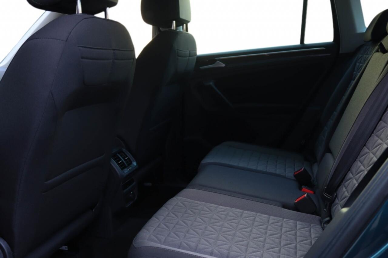 Volkswagen TIGUAN 1.4 Life Business eHybrid PHEV 360 Camera l Blindspot l Camera