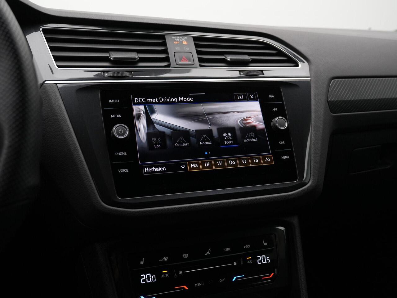 Volkswagen TIGUAN 1.4 TSI eHybrid 245 pk DSG R-Line Business | Panoramadak | Adaptief onderstel | 360 camera | Head-up display | IQ Light