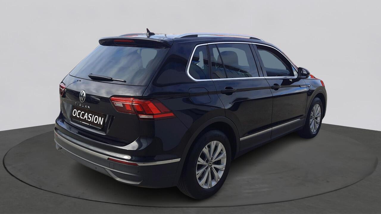 Volkswagen TIGUAN 1.5 TSI Automaat Life Business | Trekhaak | Navigatie |