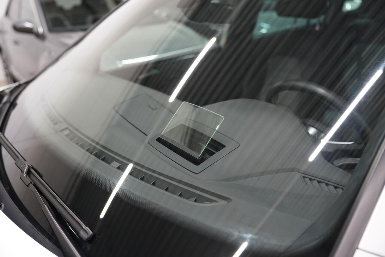 Volkswagen TIGUAN 1.5 TSI 3x R-Line * Virtual - Camera - ACC - Blind Spot - 20" - Head Up *