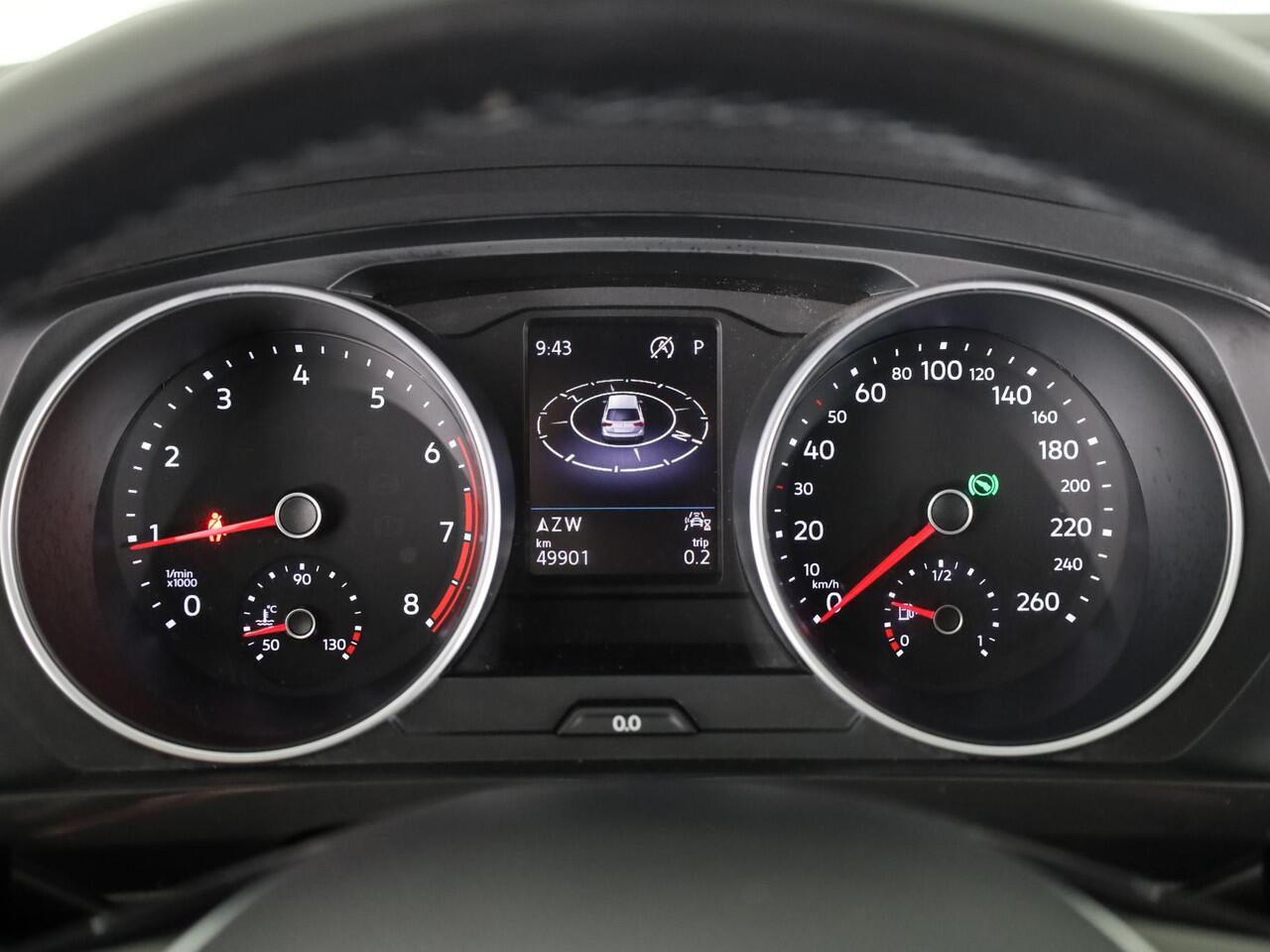 Volkswagen TIGUAN 1.5 TSI ACT Highline Automaat (DSG) | Navigatie | Parkeersensoren | Stoelverwarming | Trekhaak |