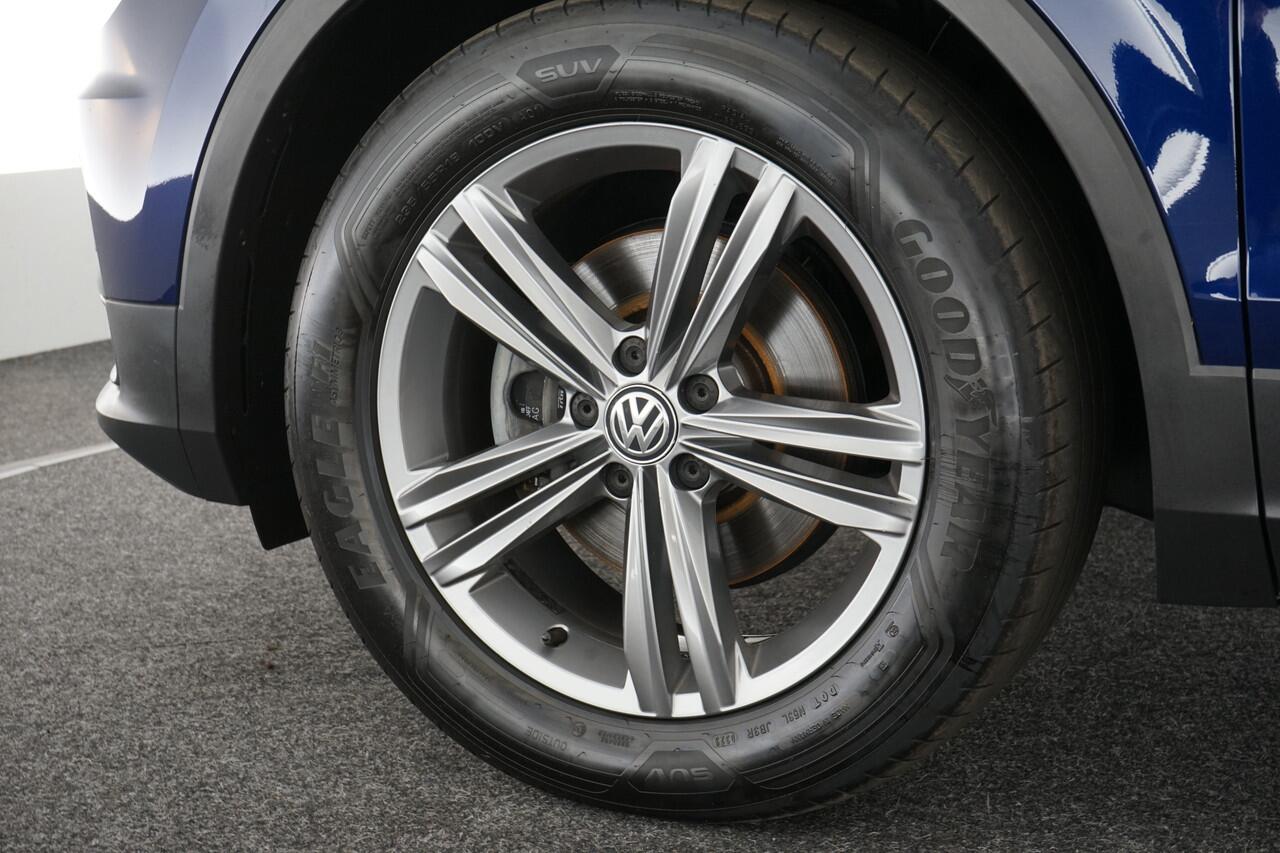 Volkswagen TIGUAN 1.5 TSI Comfortline Business