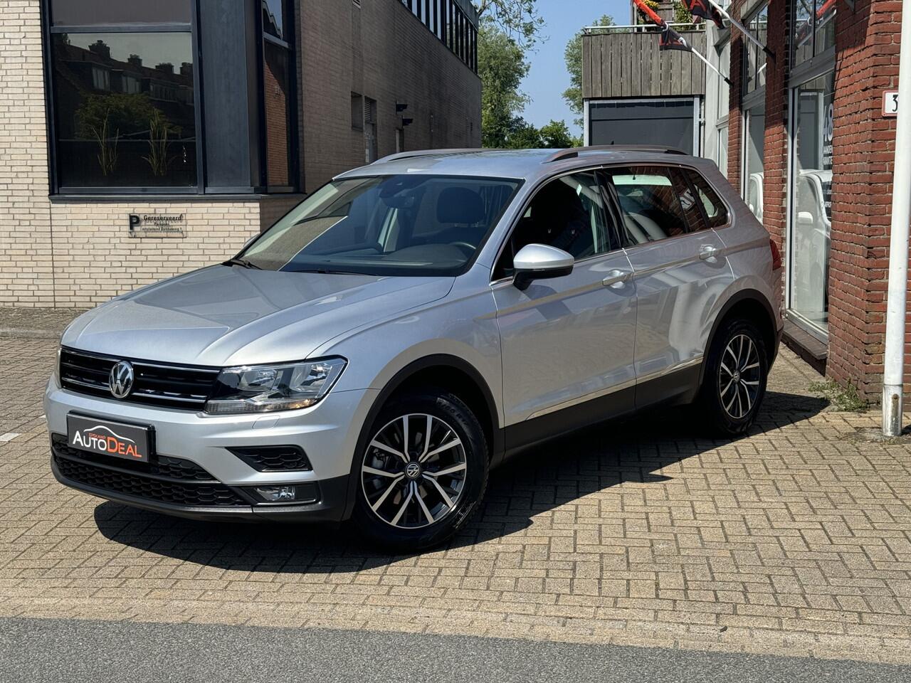 Volkswagen TIGUAN 1.5 TSI ACT Highline Business Leer