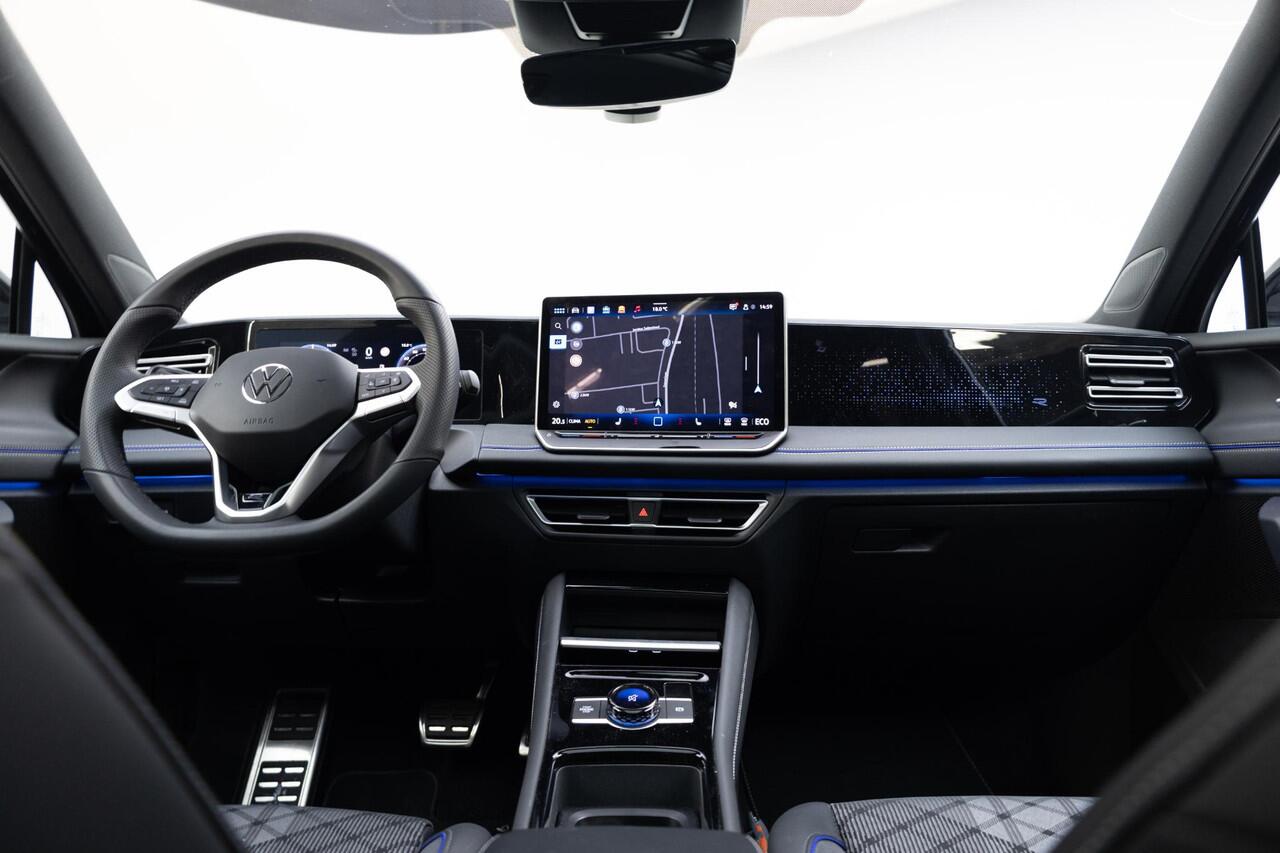 Volkswagen TIGUAN 1.5 eHybrid R-Line Edition Panoramadak | 20 Inch |