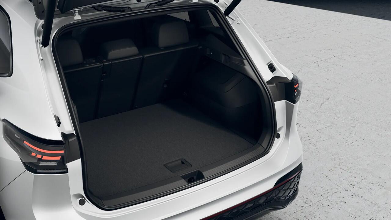 Volkswagen TIGUAN 1.5 eHybrid 204 6DSG R-Line Edition Automaat | Black Style Pakket