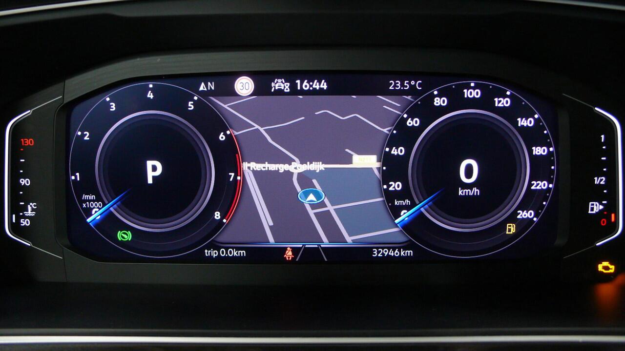 Volkswagen TIGUAN 1.5 TSI Life | 1 jr BOVAG garantie | Ergo seats | Trekhaak | 1e eigenaar