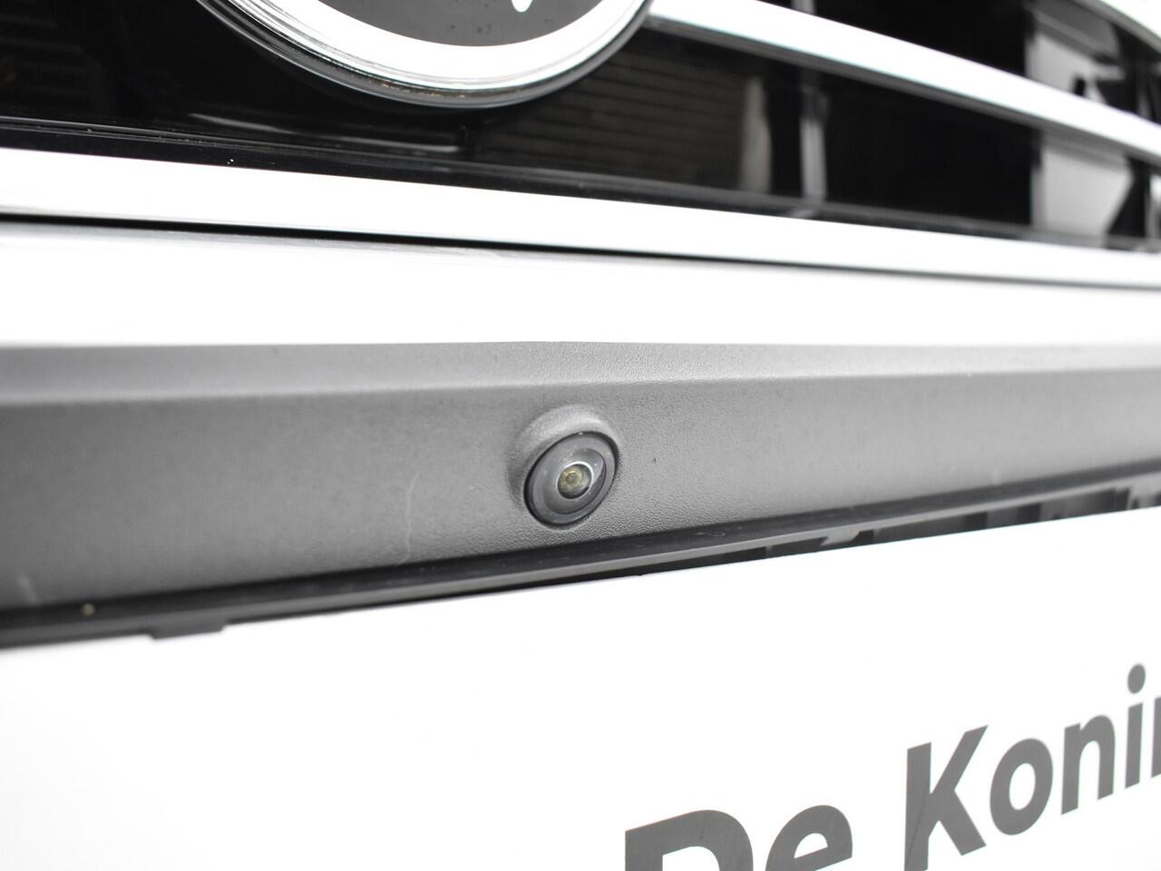 Volkswagen TIGUAN 1.4 TSI 245pk DSG eHybrid Elegance · 360 Camera · Panoramadak · Elek. Trekhaak · Apple/Android Car Play · IQ.Light · Navi · 18'' Inch ·