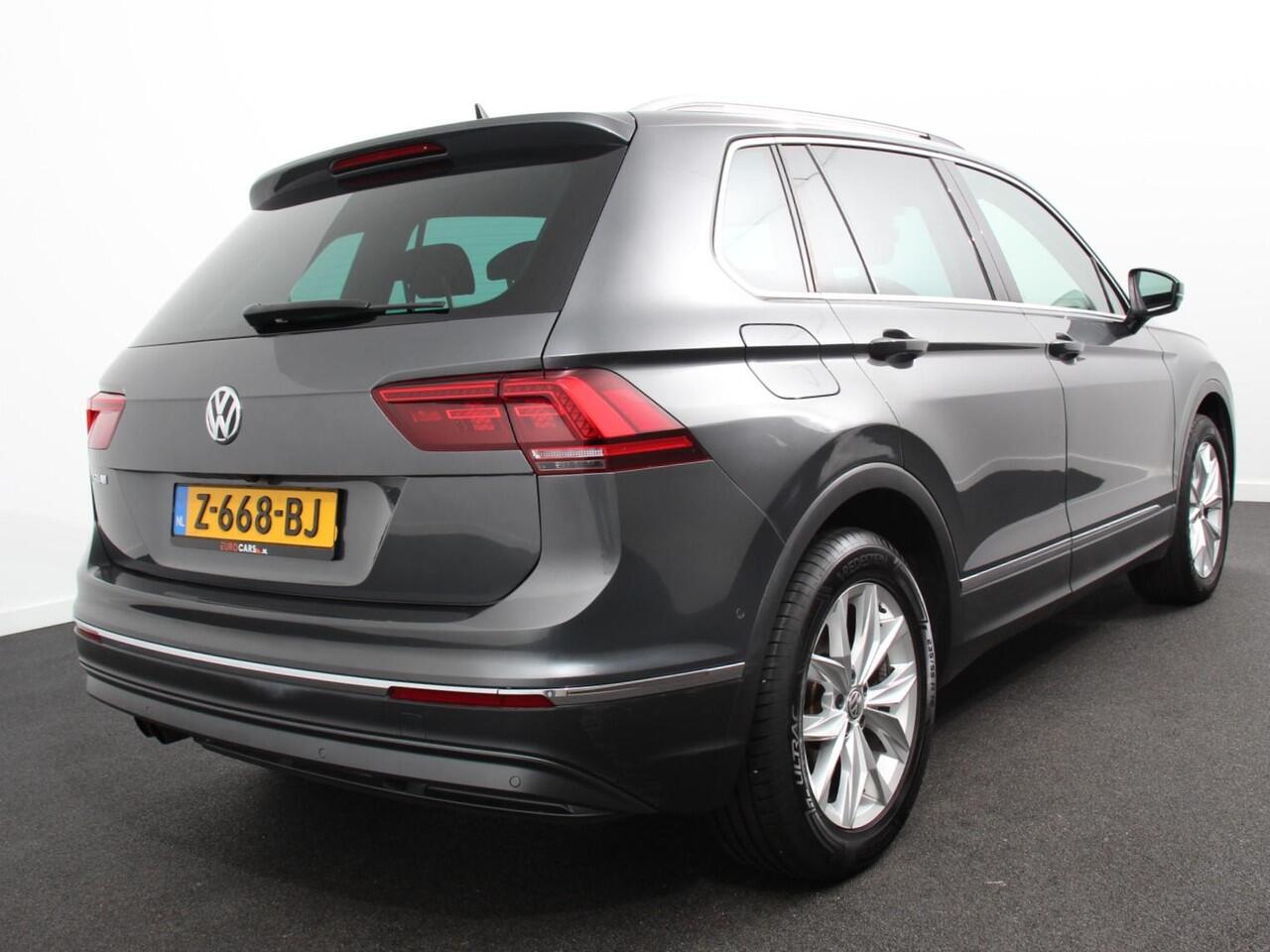 Volkswagen TIGUAN 1.5 TSI 150pk DSG Highline | Navigatie | Apple Carplay/Android Auto | Adaptive cruise control | Parkeersensoren | Camera | Park Assist | Lane Assist | Stoel- en stuurverwarming | Getinte ramen | Virtual Cockpit | LED-verlichting voor
