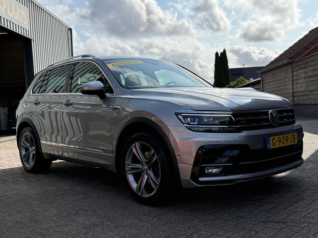 Volkswagen TIGUAN 1.5 TSI ACT Highline Business R | AUTOMAAT | NW STAAT | TREKHAAK |