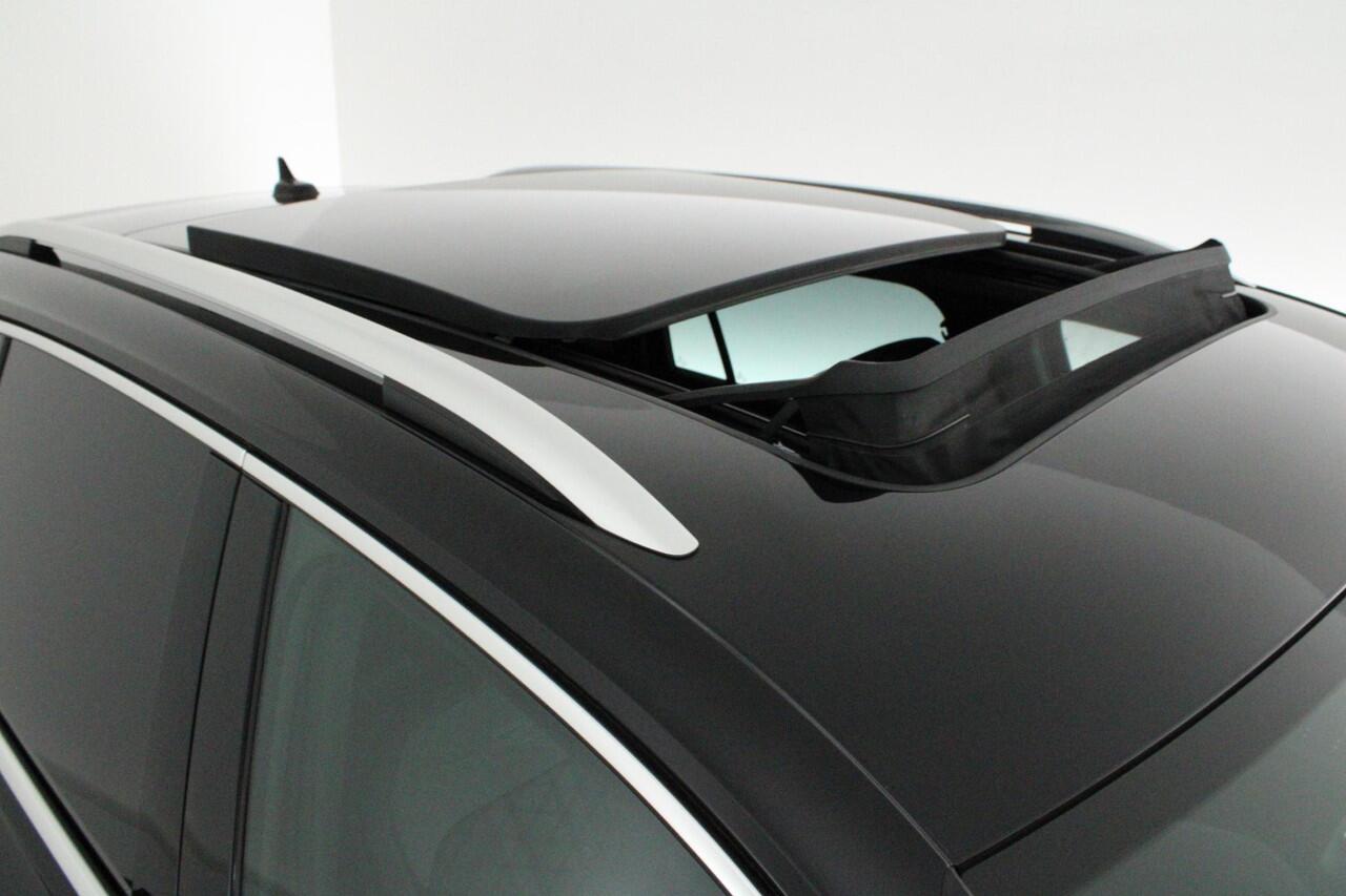 Volkswagen TIGUAN 1.4 TSI 245pk eHybrid R-Line Business+ Trekhaak Camera Stoelverwarming Keyless Virtual Cockpit Panoramadak Navigatie