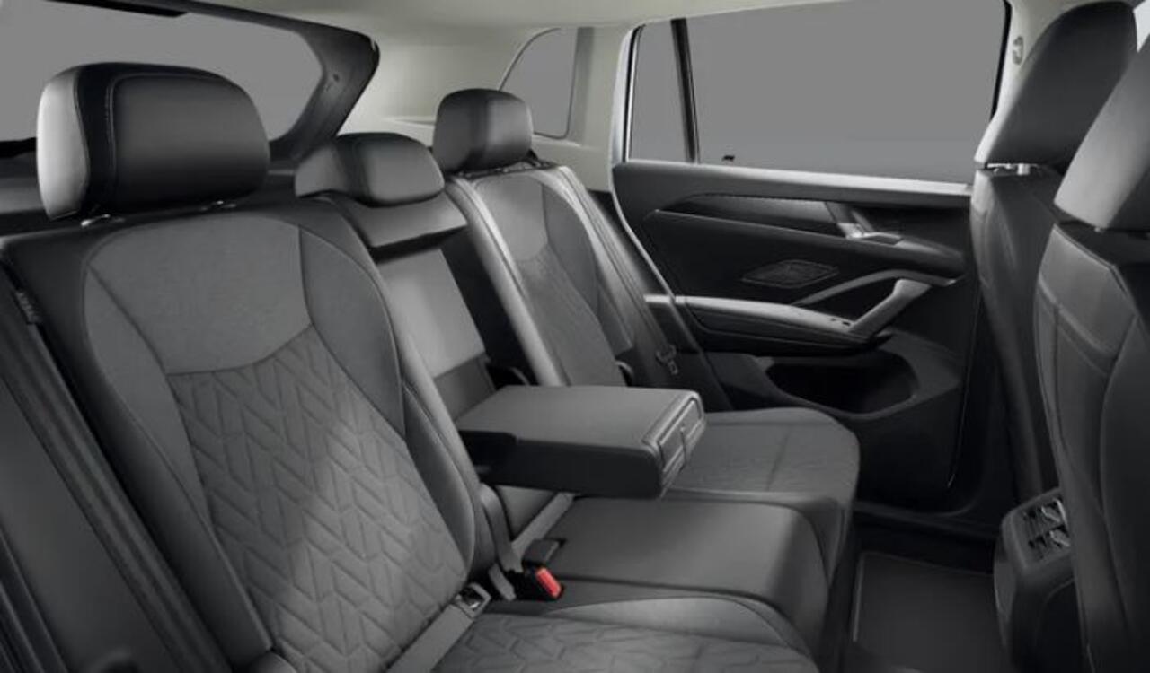 Volkswagen TIGUAN 1.5 eHybrid Life Edition !!!Profiteer ook van 4.000 EURO inruilpremie!!!