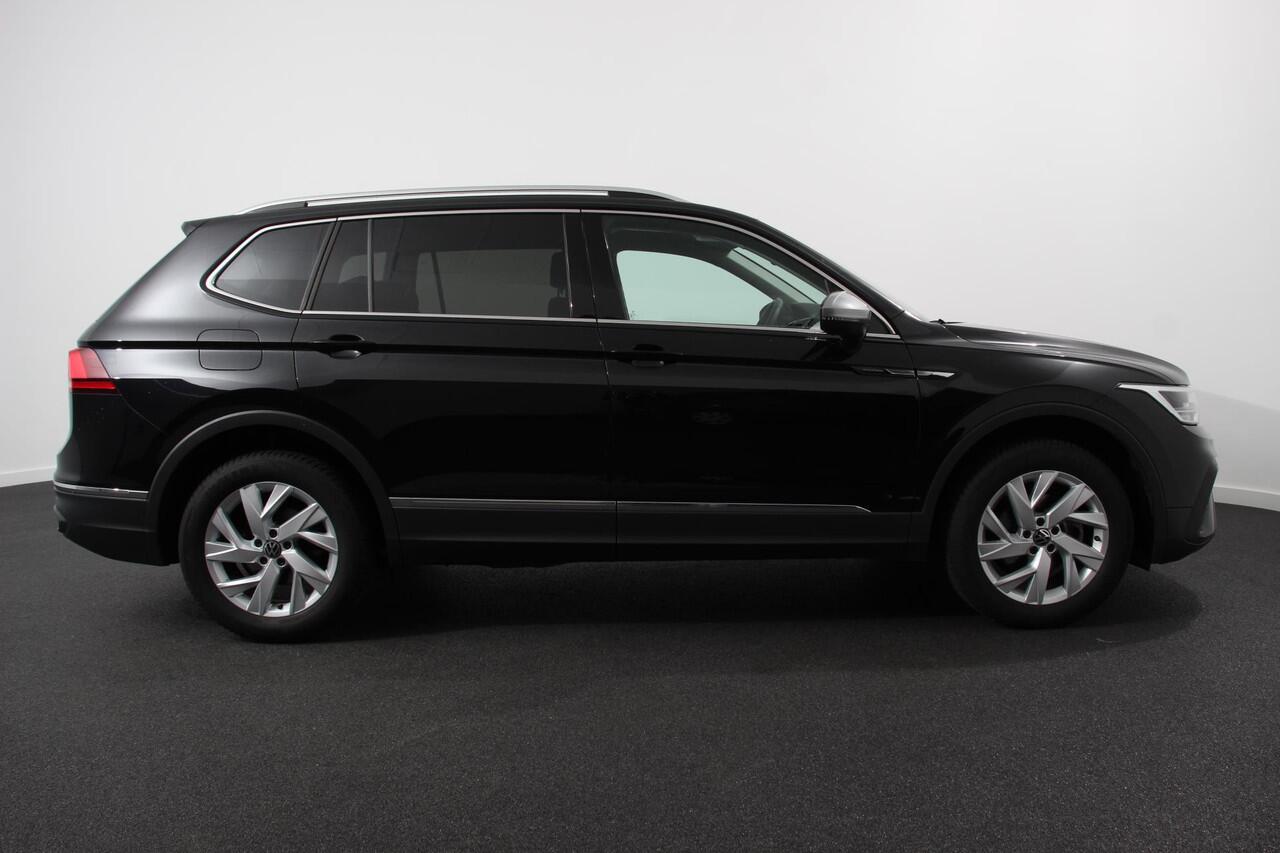 Volkswagen TIGUAN Allspace 1.5 TSI 150pk DSG Life 7p. | Navigatie | Climate Control | Trekhaak afneembaar | Electrisch bedienbare achterklep | Adaptive Cruise Control | Extra Getint Glas