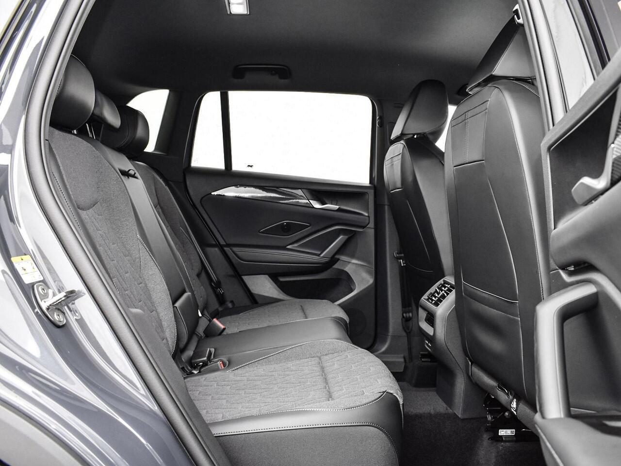 Volkswagen TIGUAN Life Edition 1.5 eHybrid 204 pk 6 versn. DSG · Comfort Pakket · Trekhaak inklapbaar, met elektrische ontgrendeling, incl. aanhangermanoeuvreerhulp Trailer Assist · Prijs is inclusief inruilpremie