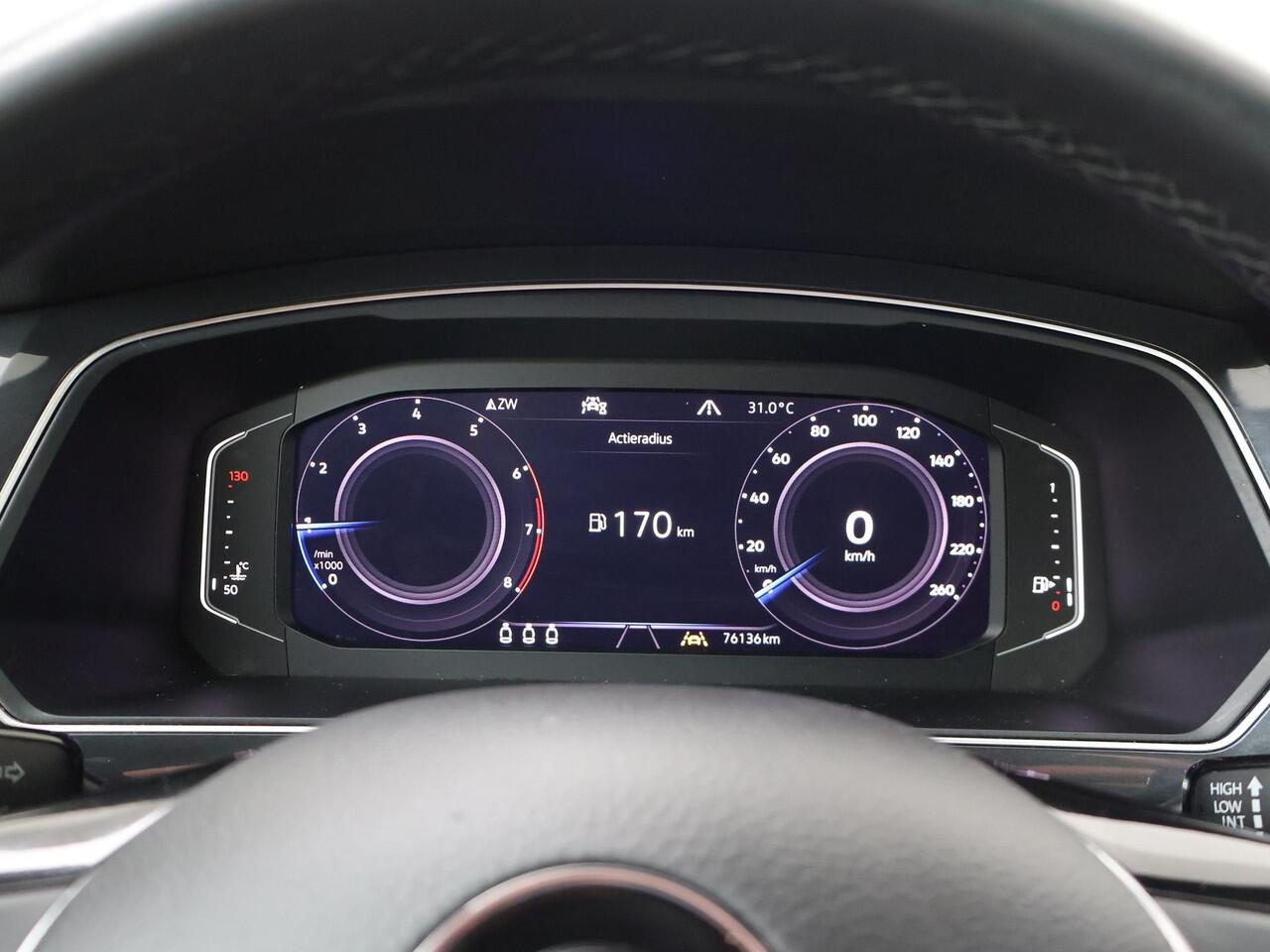 Volkswagen TIGUAN 1.5 TSI Comfortline Business | 130 PK | LED verlichting | Elek. achterklep | Adaptive cruise control | R-Line |