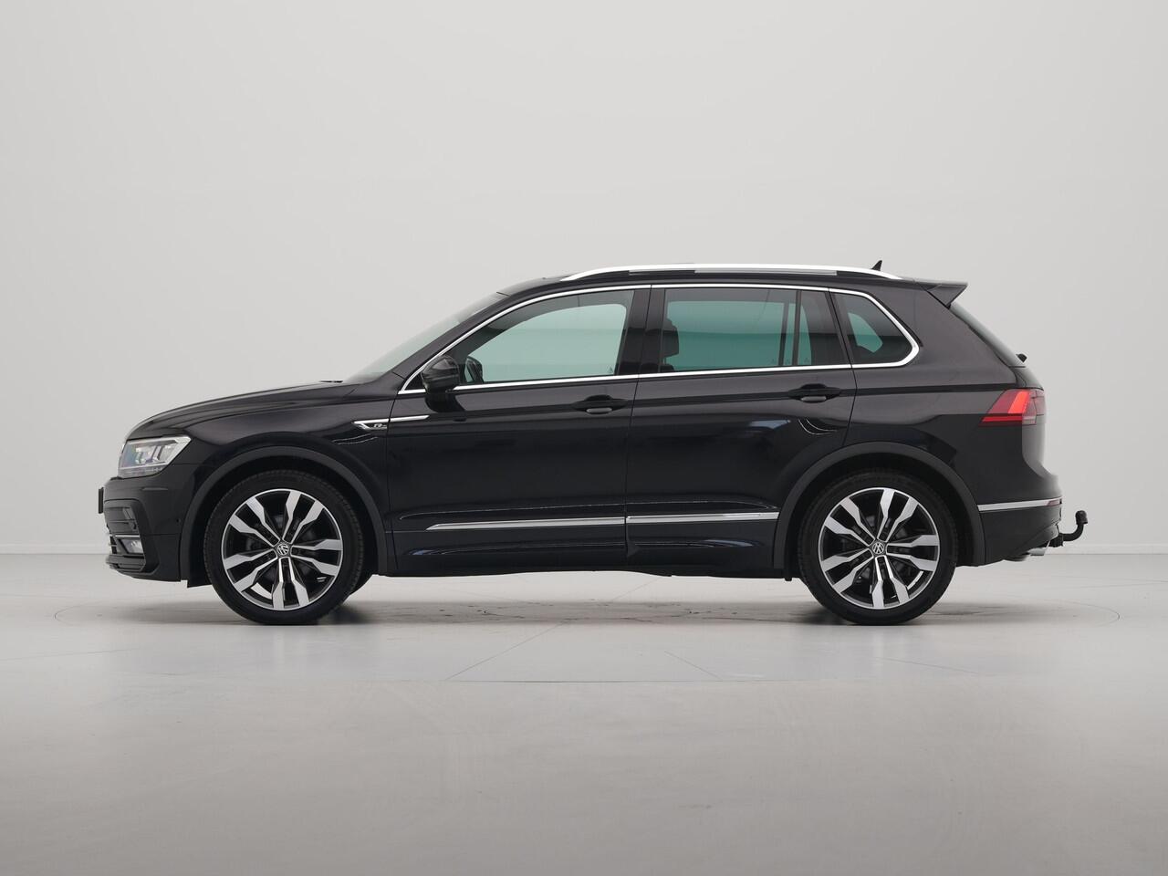 Volkswagen TIGUAN 1.5 TSI ACT 150pk DSG Highline R-Line Panorama Camera Trekhaak Keyless Carplay 173