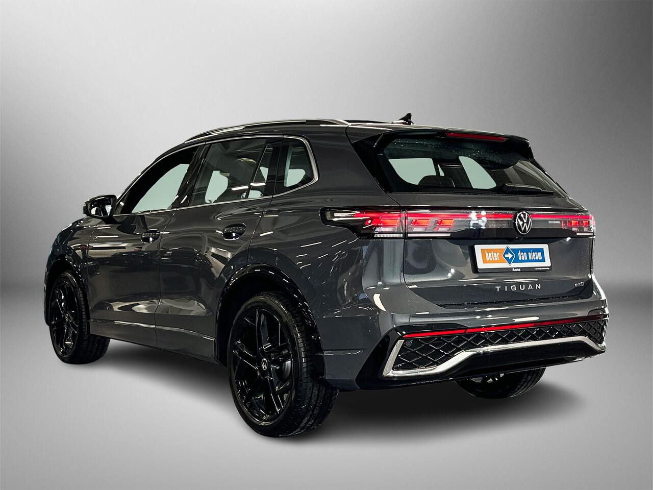 Volkswagen TIGUAN 1.5 150pk eTSI R-Line Edition 20 inch velgen 'york' | Panoramaschuif-kanteldak | Achteruitrijcamera