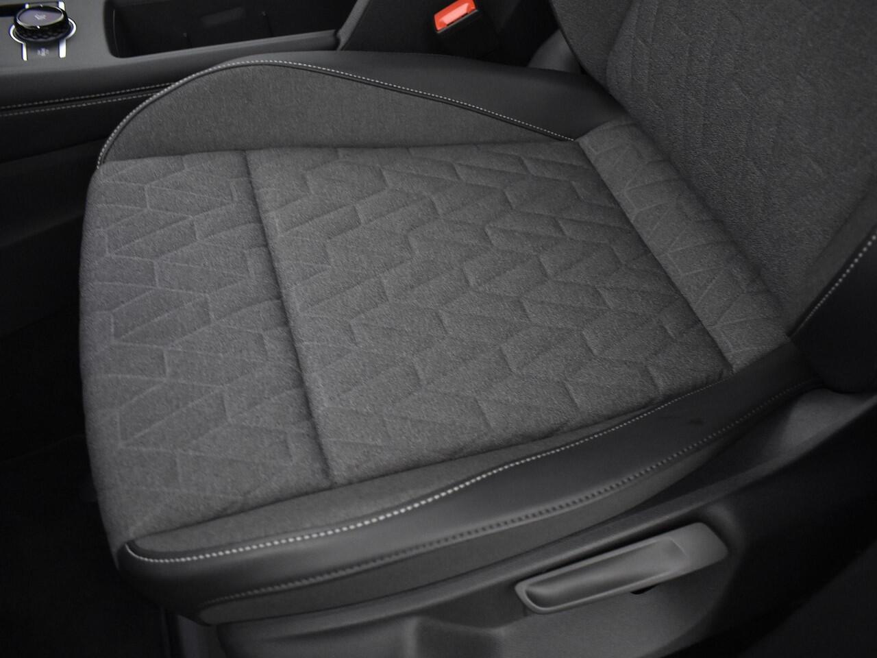 Volkswagen TIGUAN 1.5 eTSI 130pk DSG Life Edition · Camera · Apple/Android Car Play · Navi · Stoel&stuur Verwarming · 17'' Inch · TOPDEAL